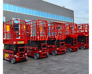 广西自行式升降机